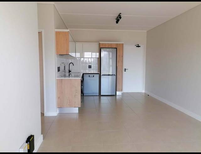 2 BEDROOM PROPERTY TO RENT IN LINBRO PARK